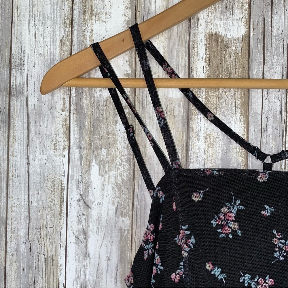 Xhilaration Black & Floral Romper - Picture 4 of 6